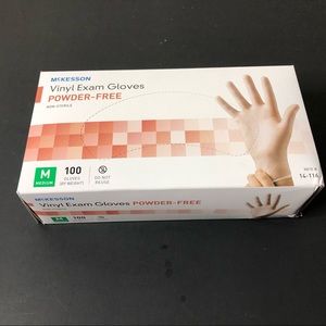 McKesson Clear Vinyl Exam Gloves Size Med Lot of 2